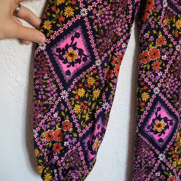 Vintage 60's Floral Dress, Long Sleeve, Cotton - Picture 7 of 14